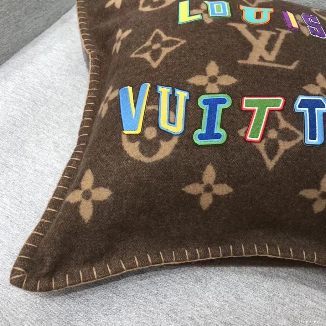 PILLOW THROW CUSTOM LV LETTERS WOOL 0812